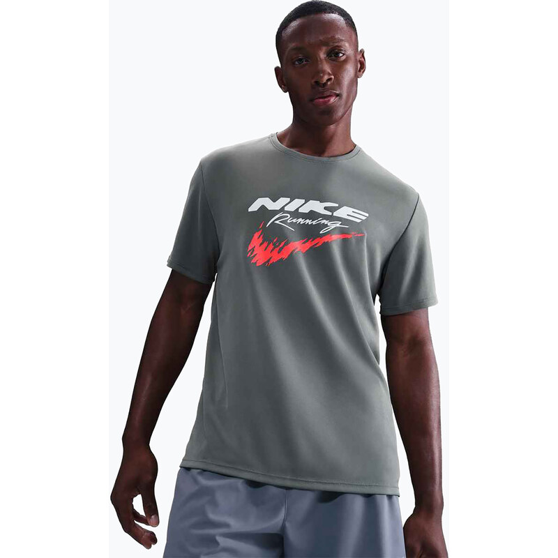 Pánské běžecké tričko Nike Miler Dri-Fit UV smoke grey