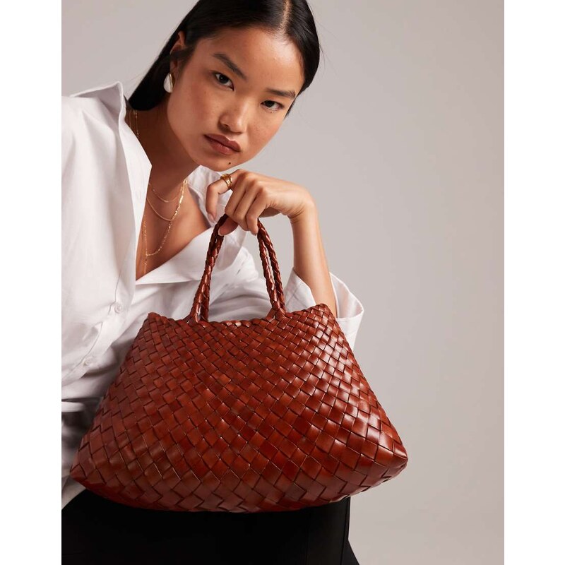 Dragon Diffusion Santa Croce small woven leather bag in tan-Brown 107609236
