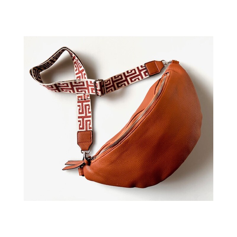 Piazza Italia Dámská crossbody ledvinka velká s barevným popruhem - 107619026