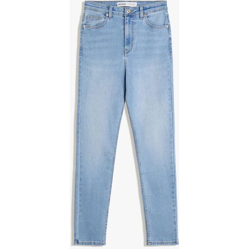 Bershka Super high-waist soft skinny jeans in light bue-Blue 107642209