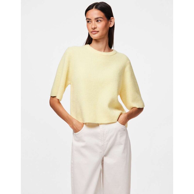 Pieces Knitted top in pale banana-Yellow