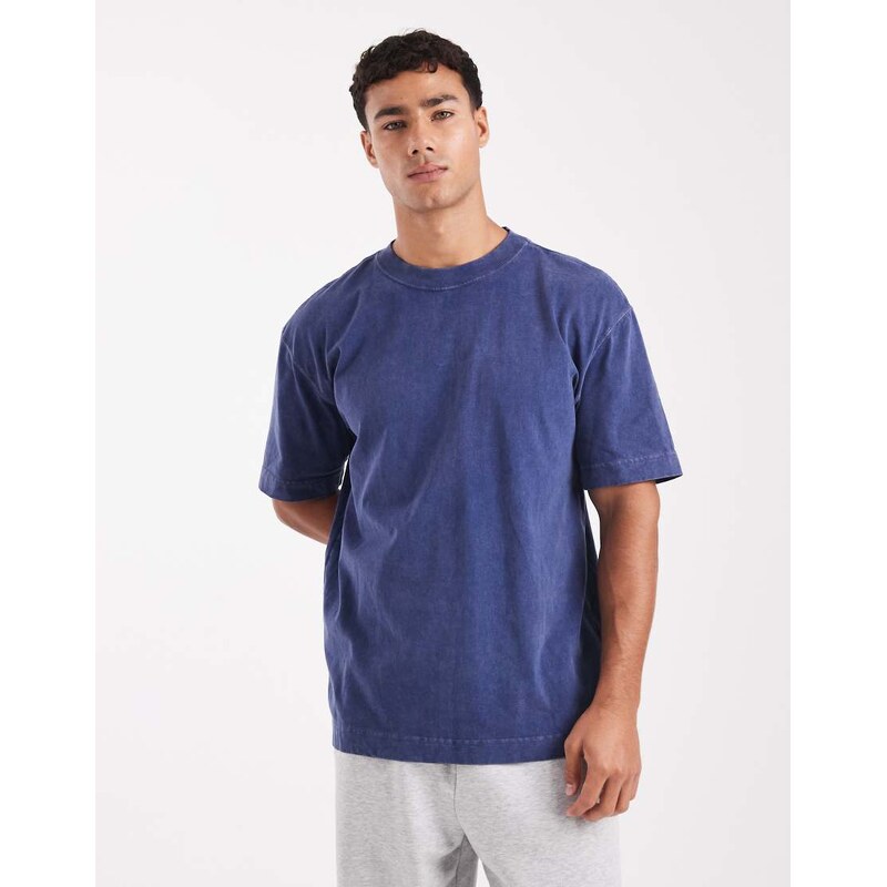 Hollister short sleeve boxy crewneck t-shirt in navy wash