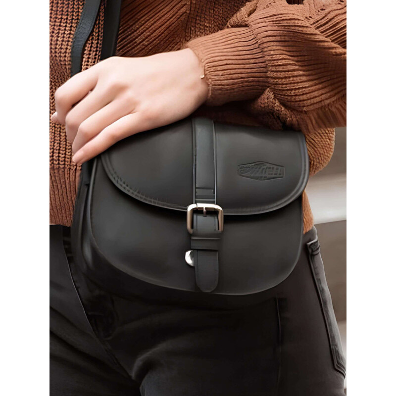 Dámská kožená crossbody kabelka Sparwell Kamile - černá 83638100