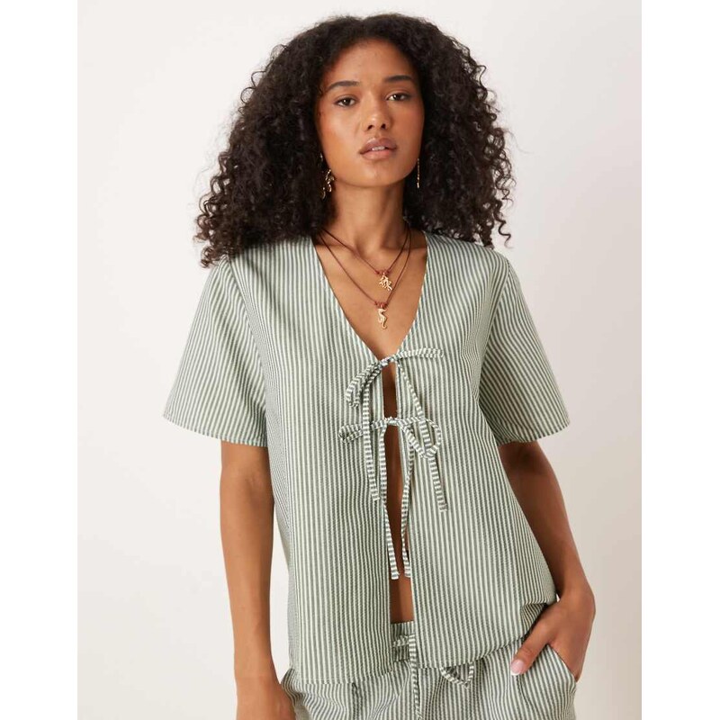 JDY tie front seersucker top co-ord in green stripe 113262183