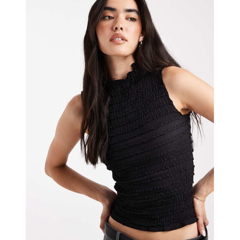 Pieces sleeveless textured top in black