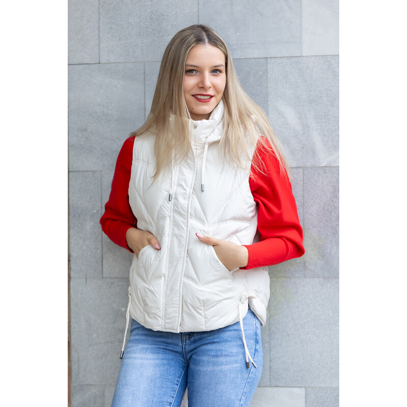 DALEF Dámská krátká vesta CHERY [24701] Barva: Krémová, Velikost