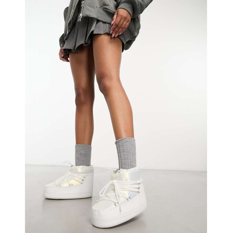 Public Desire Zuri low ankle snow boot in metallic white
