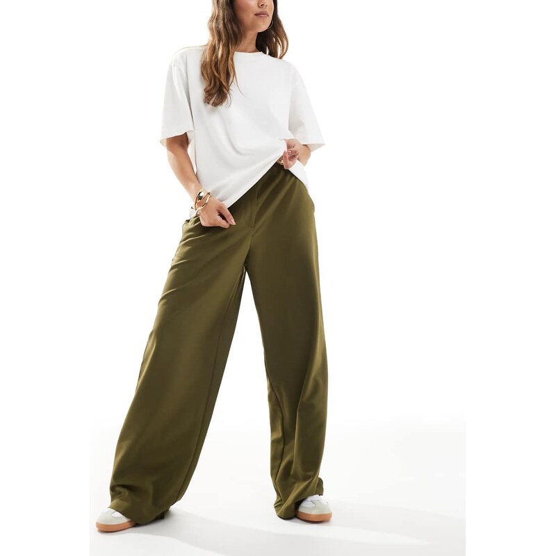 ASOS DESIGN tailored relaxed straight leg trousers in khaki