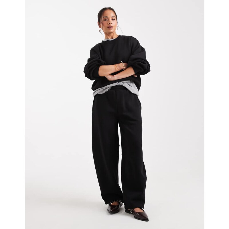 ASOS DESIGN barrel leg brushback jogger in black