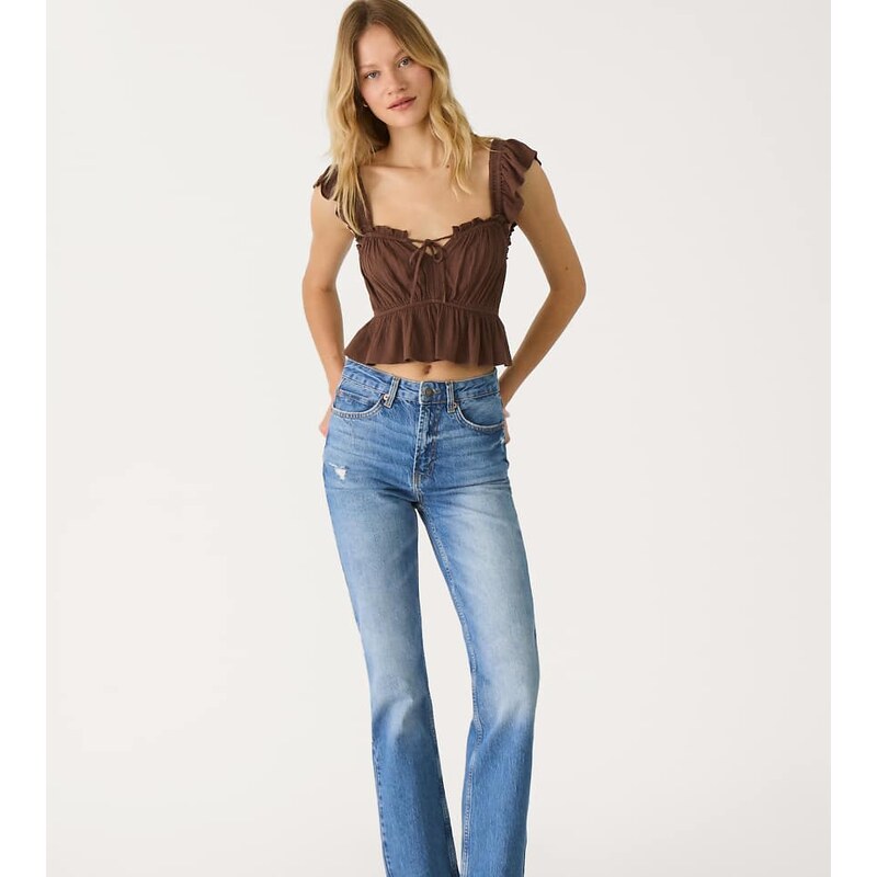 Stradivarius Tall d98 straight-leg vintage effect jeans in medium blue 107765294