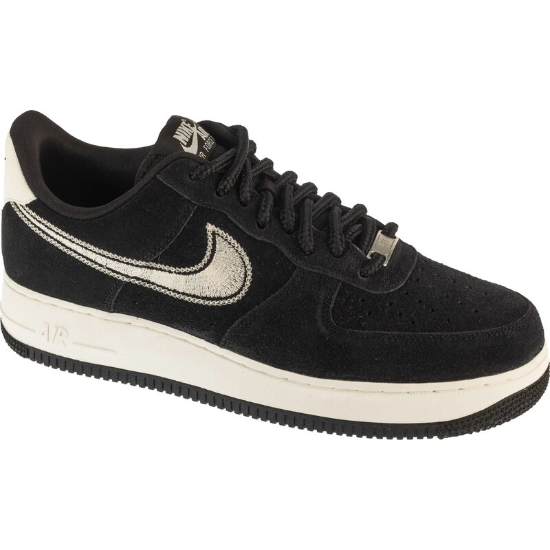 Černé pánské semišové tenisky Nike Air Force 1 07 Lv8 HJ4465-001