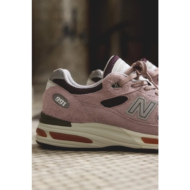 Tenisky New Balance Made in UK U991PR2 "Brandied Apricot"