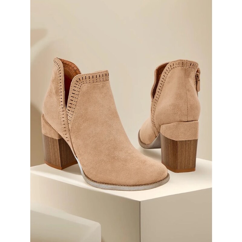 Resti Womens heeled ankle boots Vettot