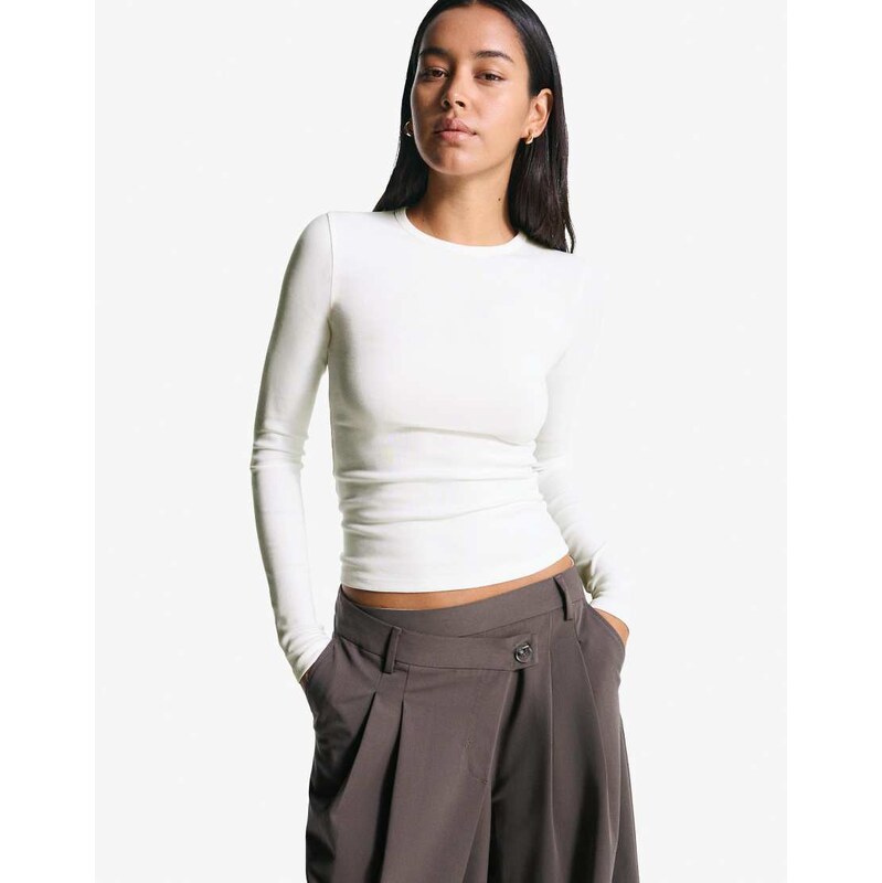 Bershka Long sleeve top in white