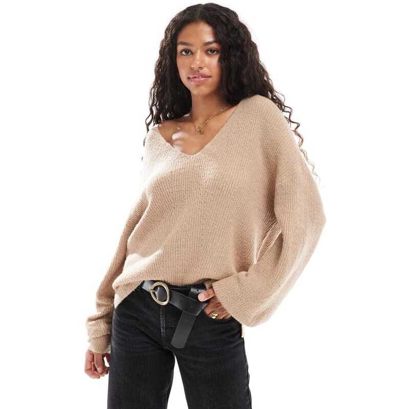 Threadbare fluffy v neck slouchy jumper in taupe-Neutral