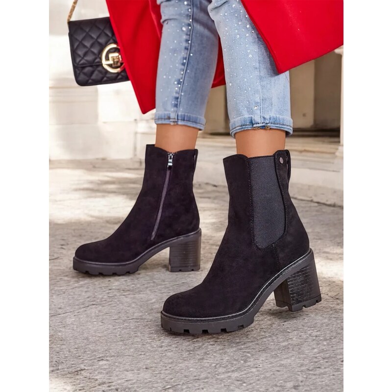 Resti Eko-suede womens ankle boots on a post Weggis
