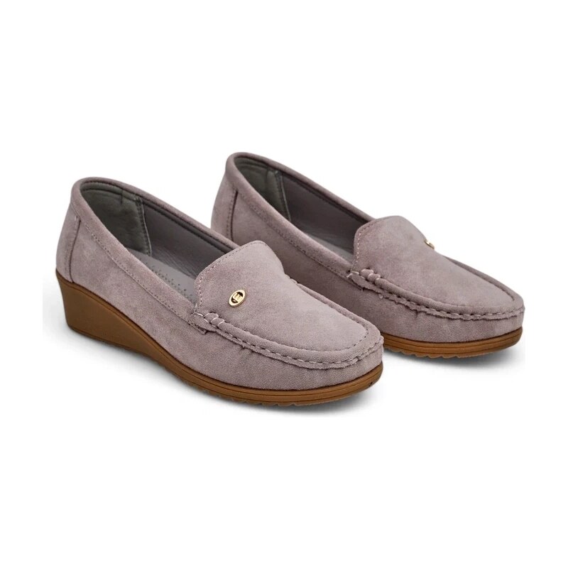 Resti Womens Moccasins on a Low Wedge Lepolt