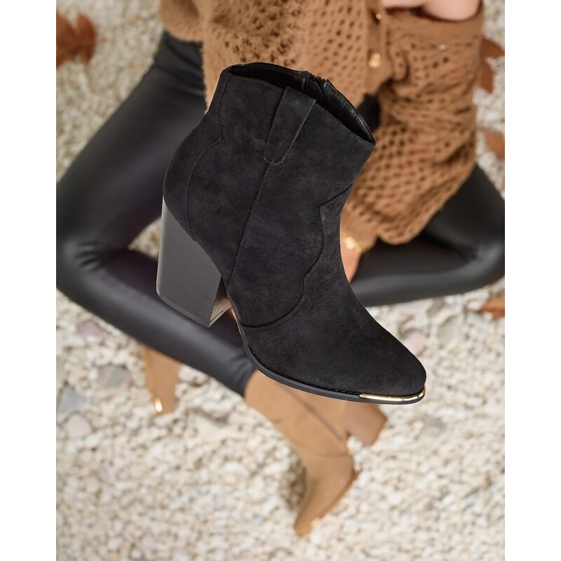Resti Black womens insulated Diva Charms boots