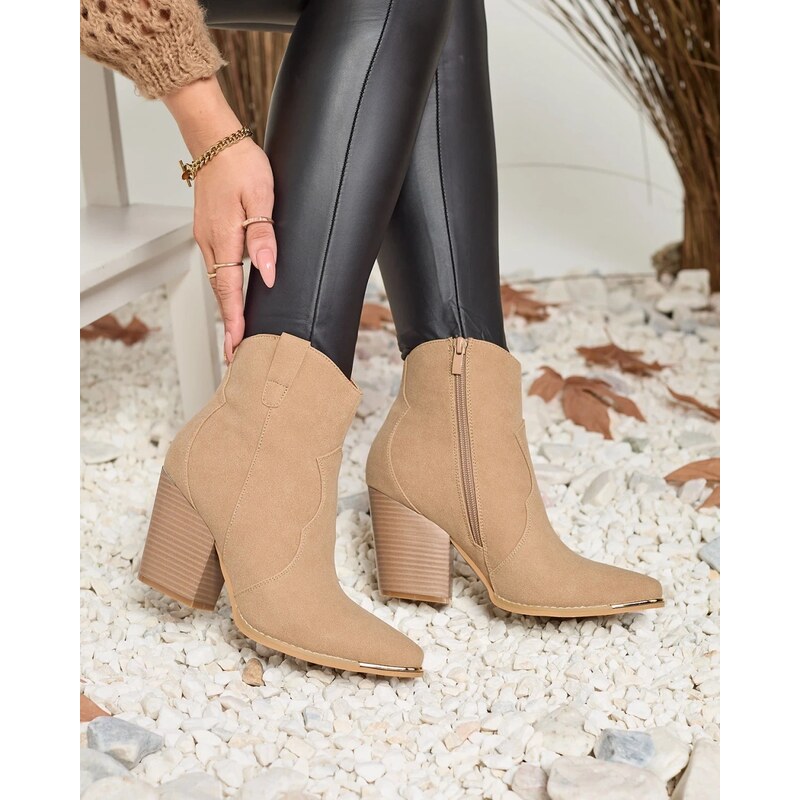 Resti Beige womens insulated Diva Charms boots