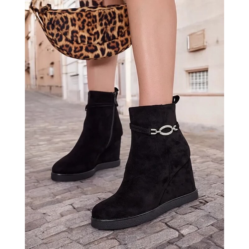 Resti Nerri womens boots on heels 107874365