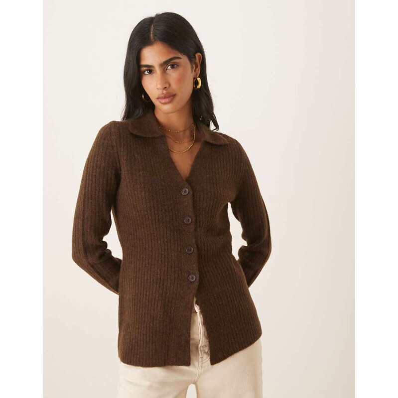ASOS DESIGN knitted longline fitted shirt in chocolate-Brown