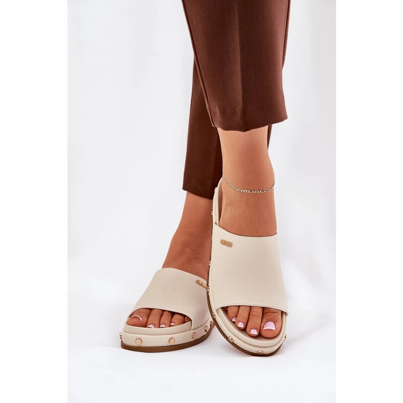 Klapky na platformě model 211688 Step in style