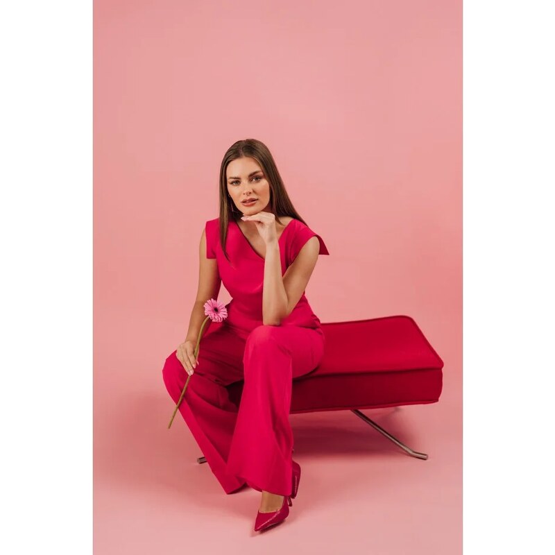 model 21154716 Elegantní overal s asymetrickým výstřihem růžový