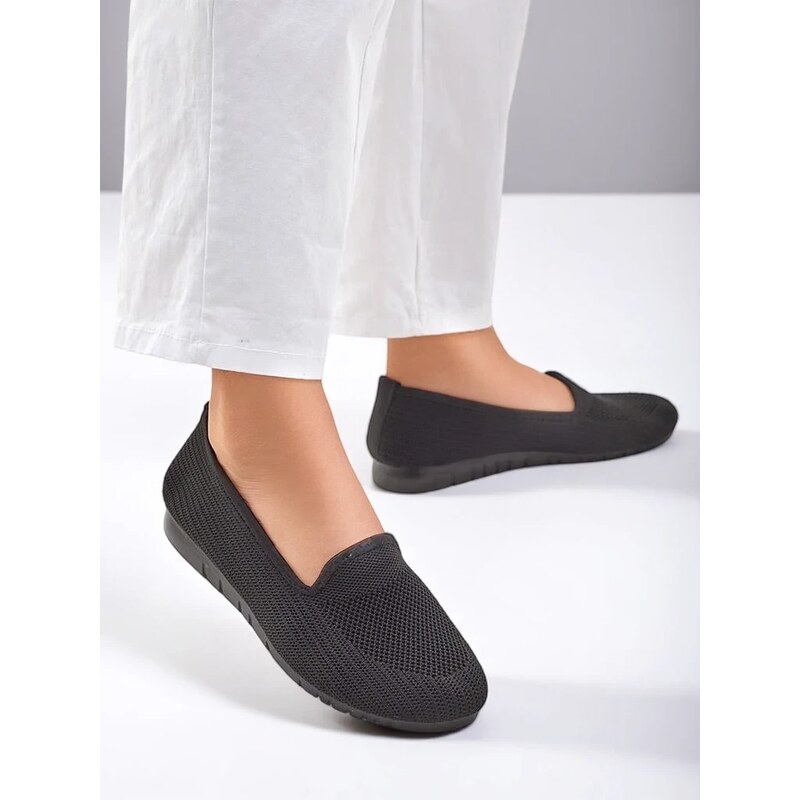 Resti Womens fabric moccasins Caerit