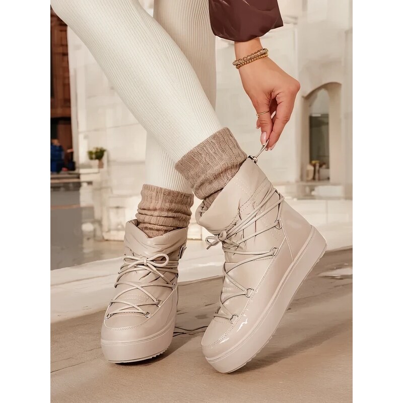Resti Womens slip-on boots ala snow boots in light brown Vevnose 107896333