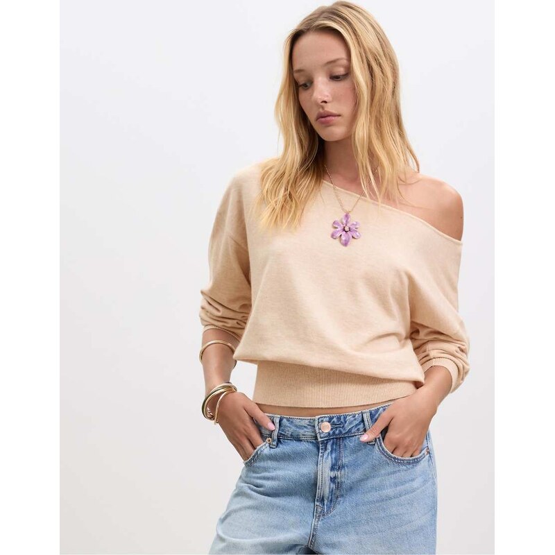 Stradivarius Boat neck knit sweater in stone-White