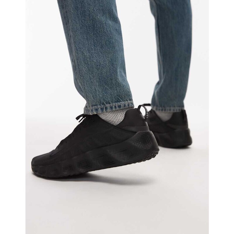 Nike Ava Rover trainers in black