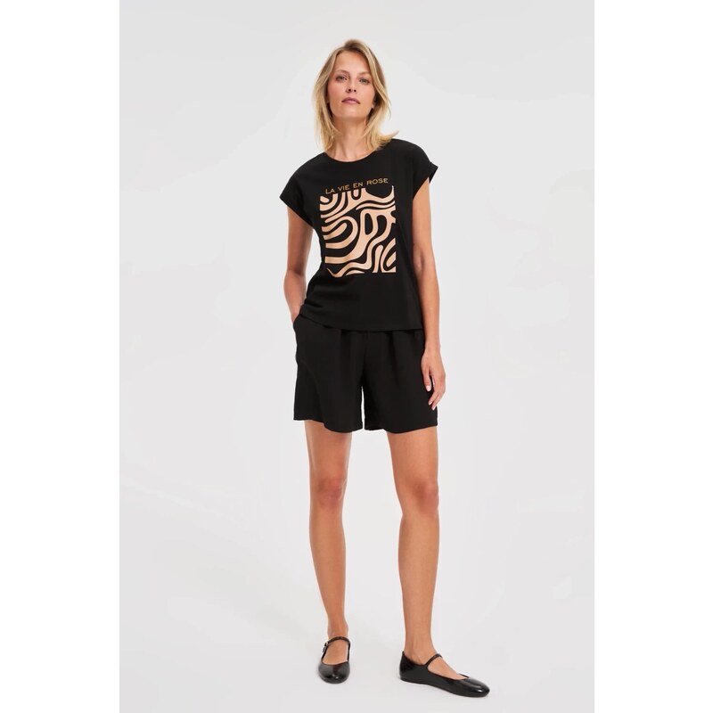 Marisse T-Shirt With A Geometric Print, Black