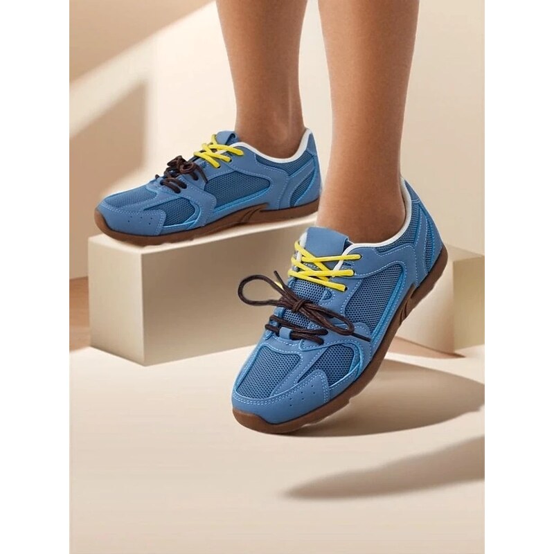 Resti Womens sport sneakers Erir