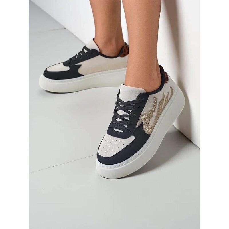 Resti Womens Platform Sneakers Sisnes