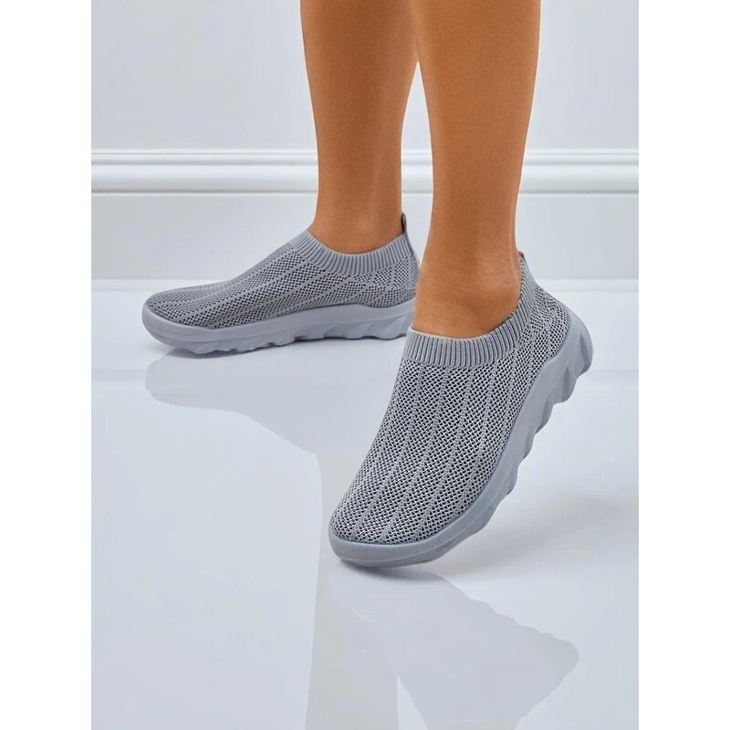 Resti Womens Slip-On Fabric Sports Shoes Perrey