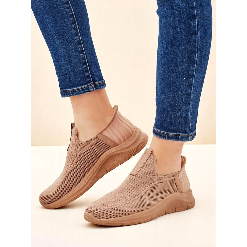 Resti Womens Slip-On Textile Sports Shoes Secat