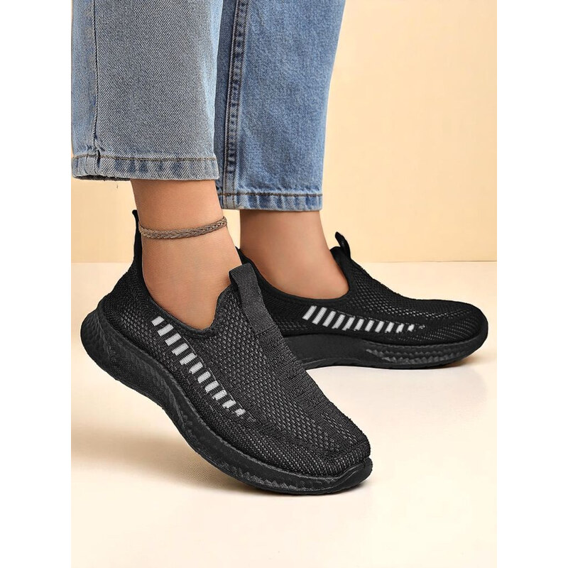 Resti Womens Slip-On Fabric Sports Shoes Sport Slip-On