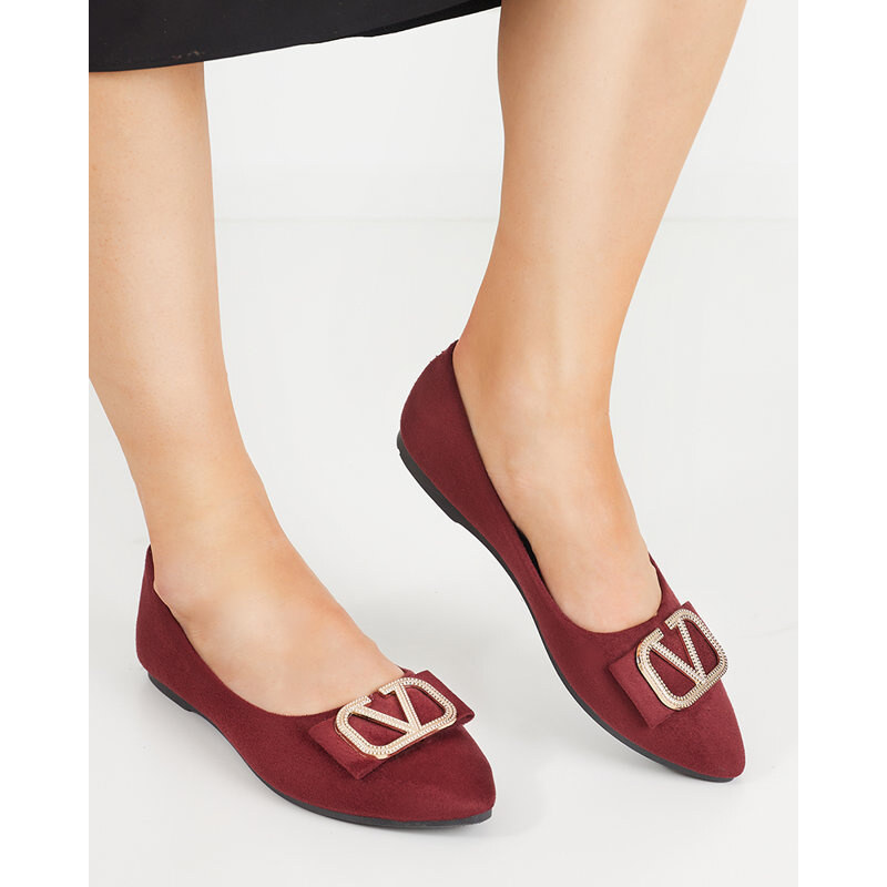 Resti Womens burgundy ballerinas with an ornament on the toe