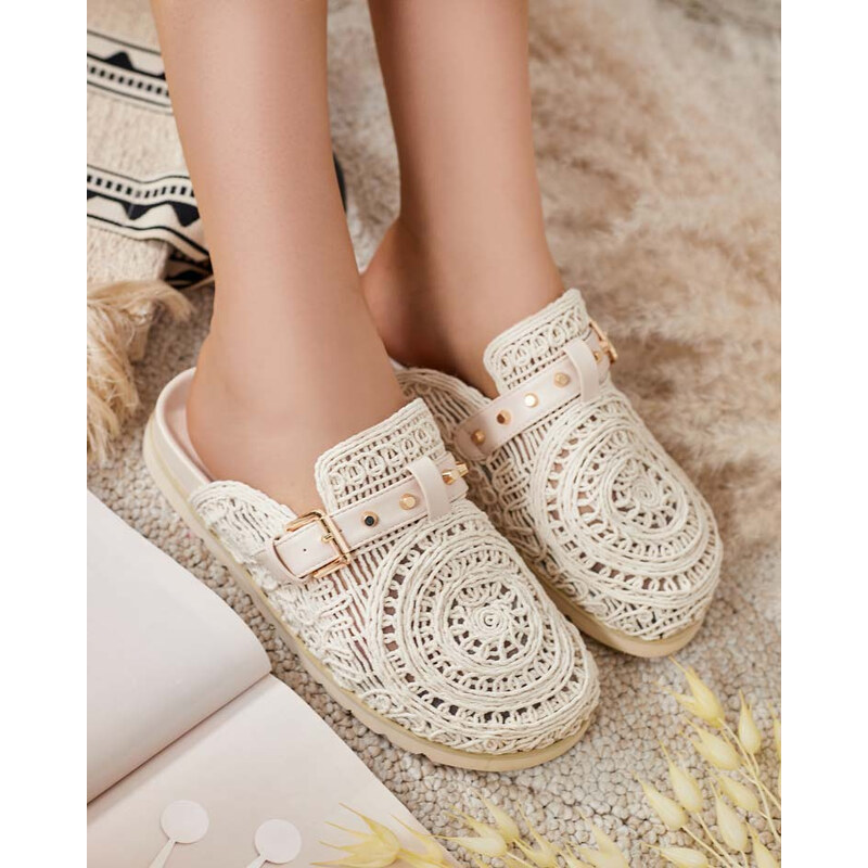 Resti Royalfashion Womens flip-flops with embroidery Leronip 107949677