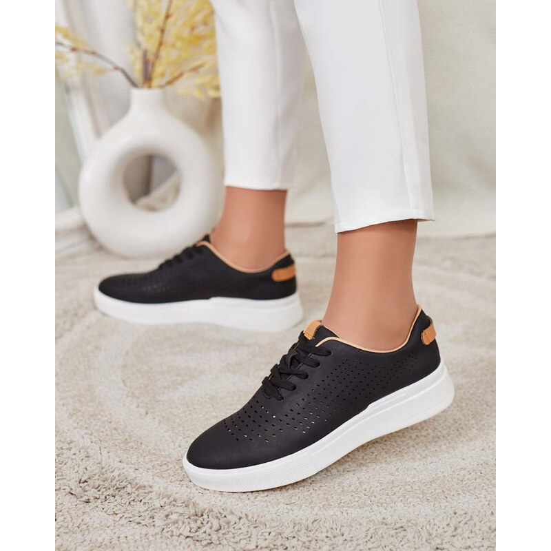 Resti Womens openwork sports shoes Deromias