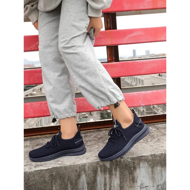 Resti Womens fabric sports shoes Rinsel