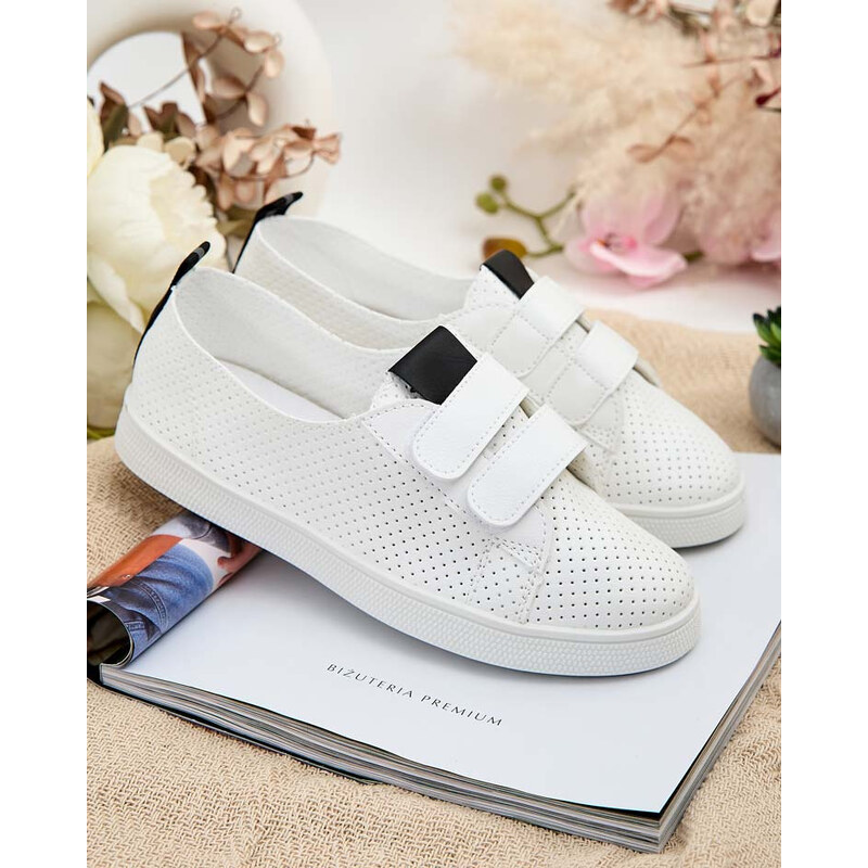 Resti Womens openwork Raffer sneakers