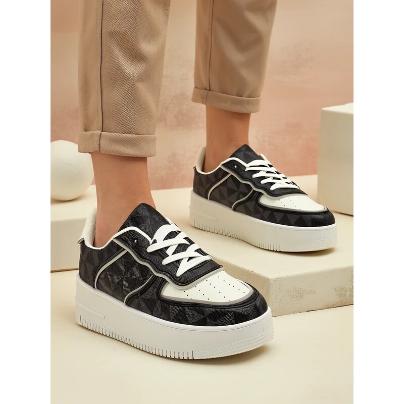Resti Womens sporty shoes with print Ozofio