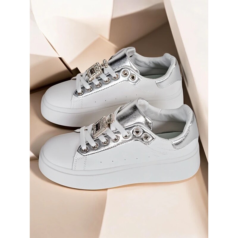 Resti Womens platform sports sneakers Oviger