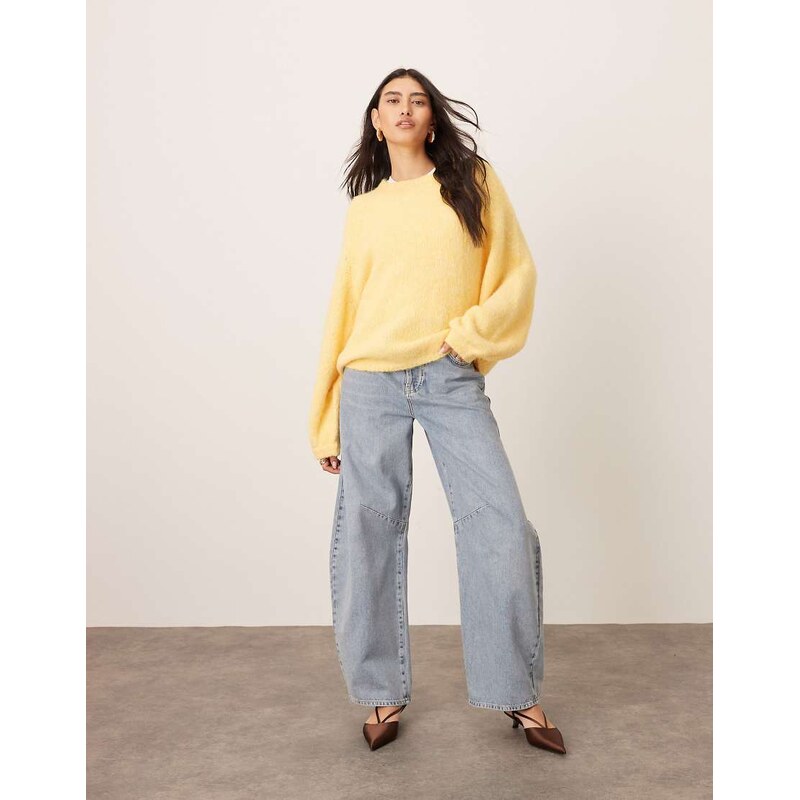 ARRANGE oversized crew neck jumper in buttermilk-Yellow
