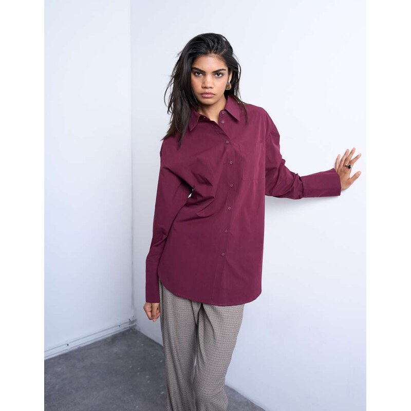 Topshop cinched oversized poplin shirt in burgundy-Red