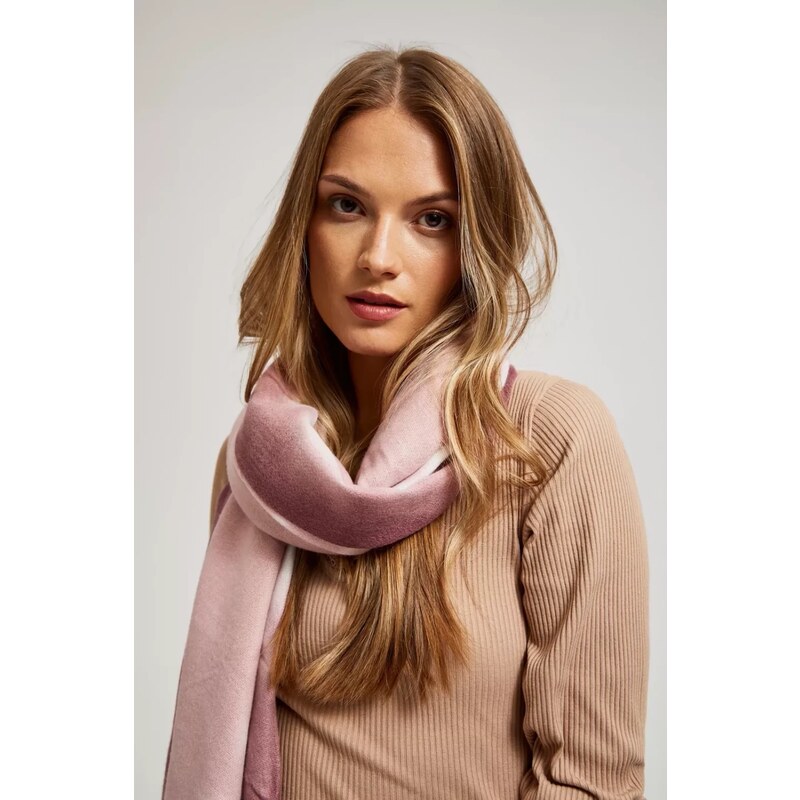 Marisse Smooth Scarf With Delicate Fringes