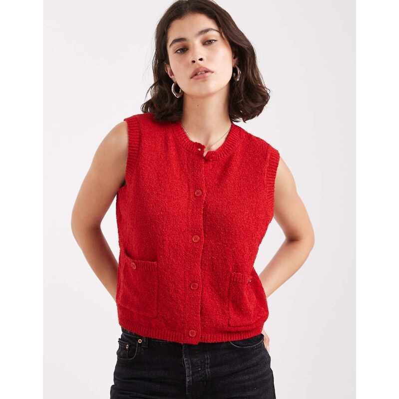 Pieces button front knitted vest in red 107981372