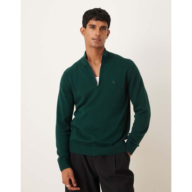 Abercrombie & Fitch long sleeve chest logo quarter zip jumper in green 108006507