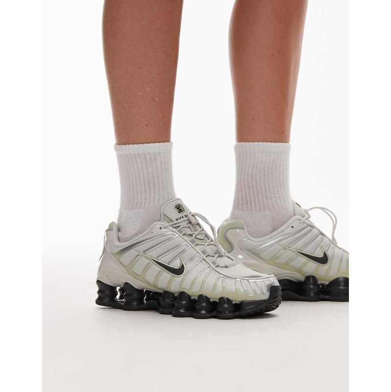 Nike Shox TL unisex trainers in green and black